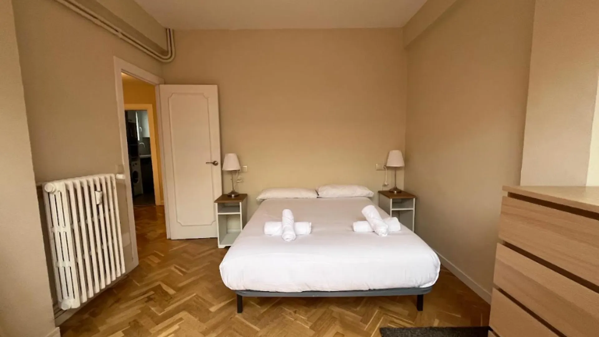 A2Ba - Atico Con Terraza En Sant Gervasi Apartman