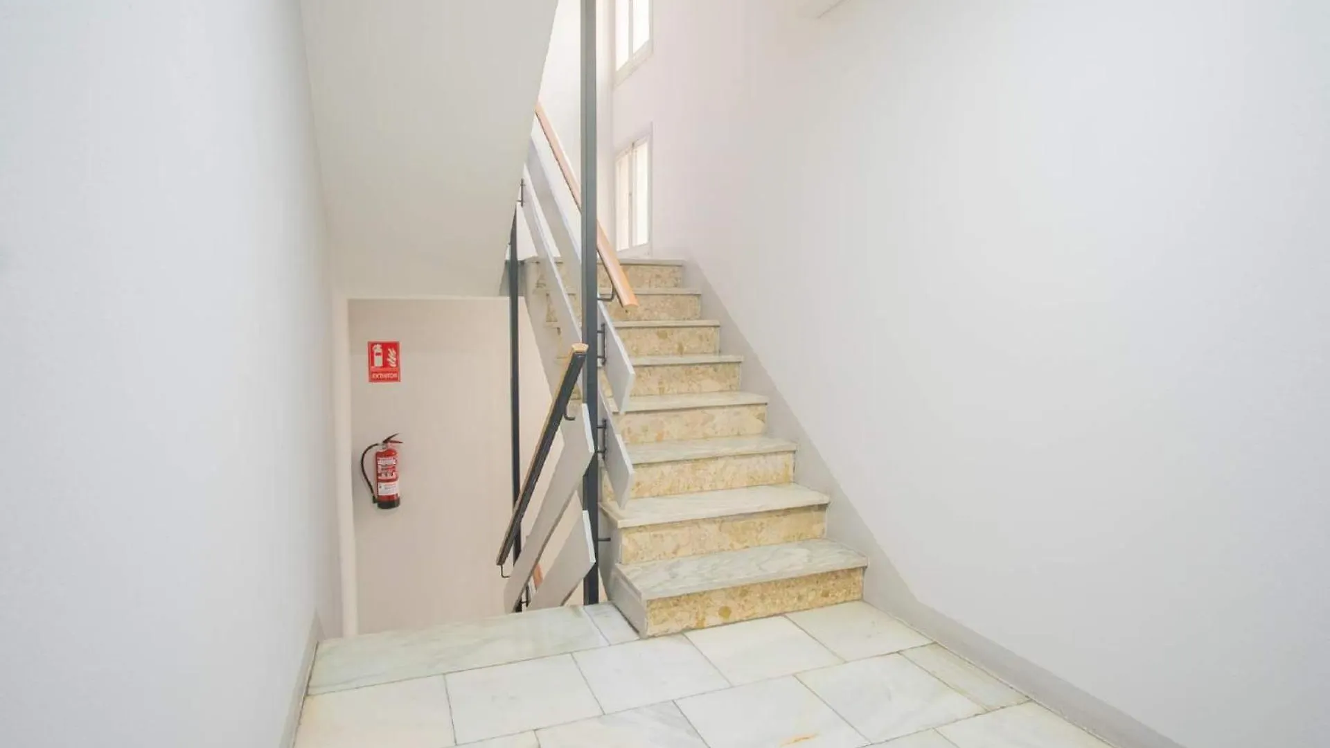 A2Ba - Atico Con Terraza En Sant Gervasi Apartman