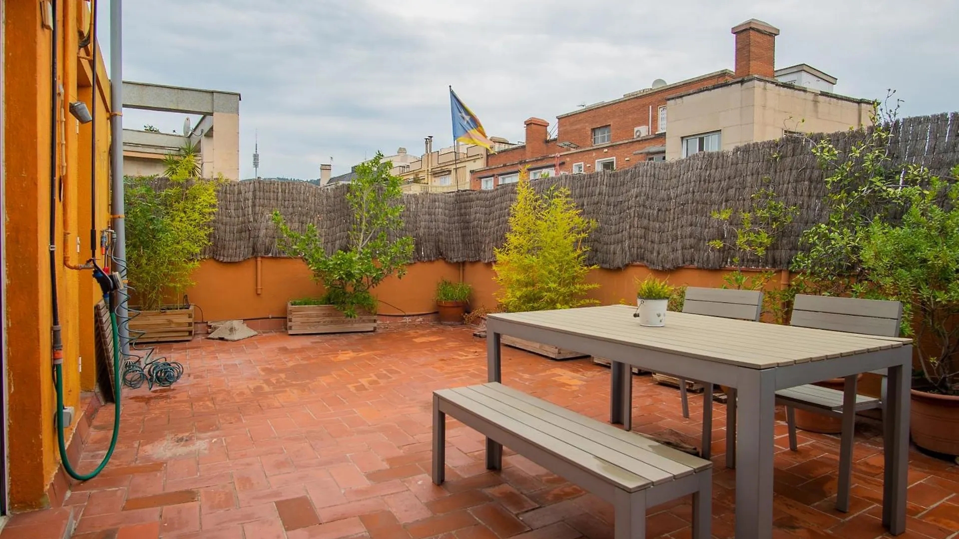 A2Ba - Atico Con Terraza En Sant Gervasi Apartman