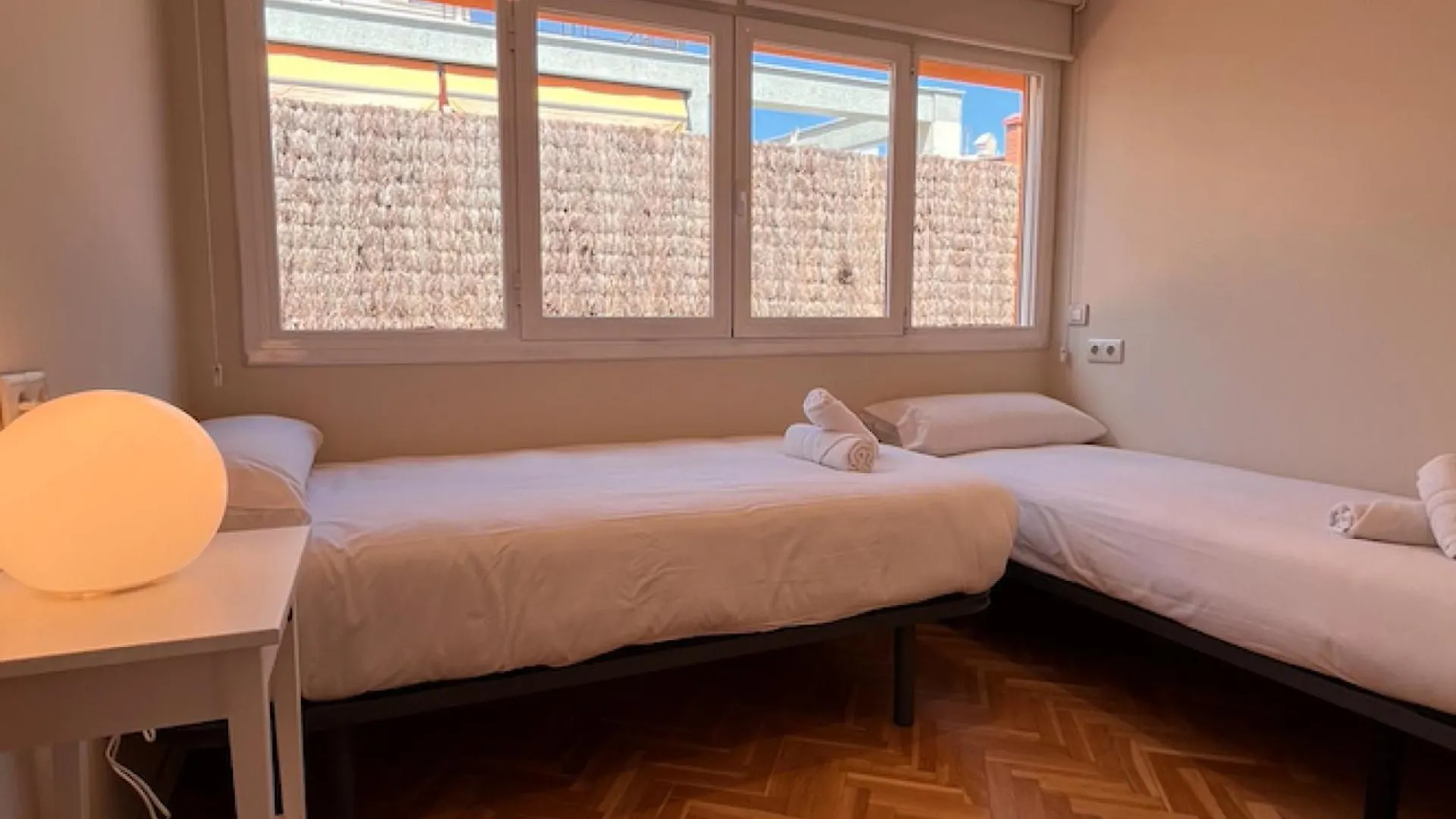 A2Ba - Atico Con Terraza En Sant Gervasi Apartman