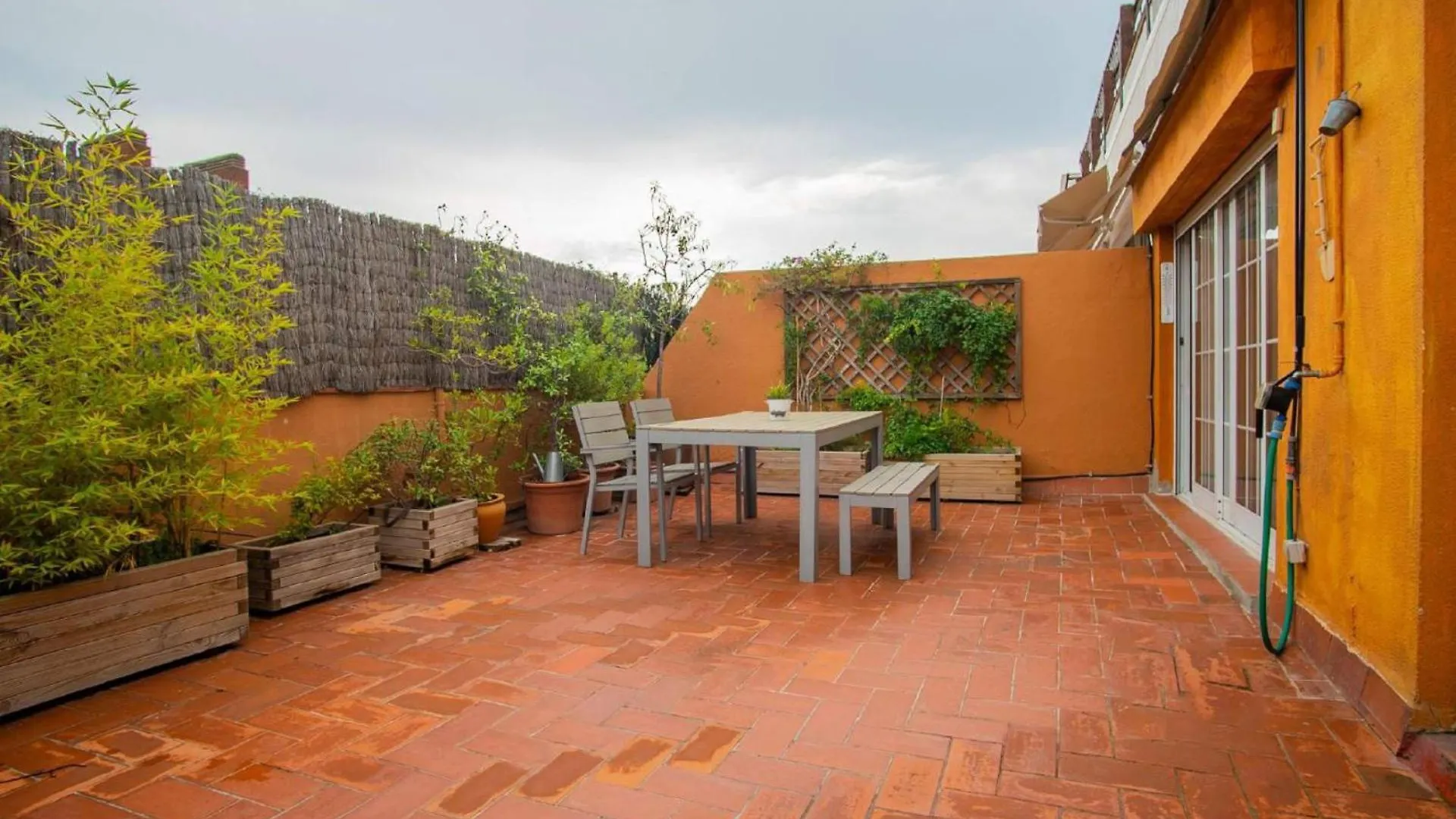A2Ba - Atico Con Terraza En Sant Gervasi Apartman Barcelona